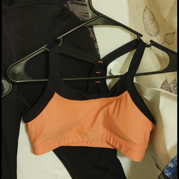 Workout, zumba, runners, dance, exercise clothes - Picture 5 of 12